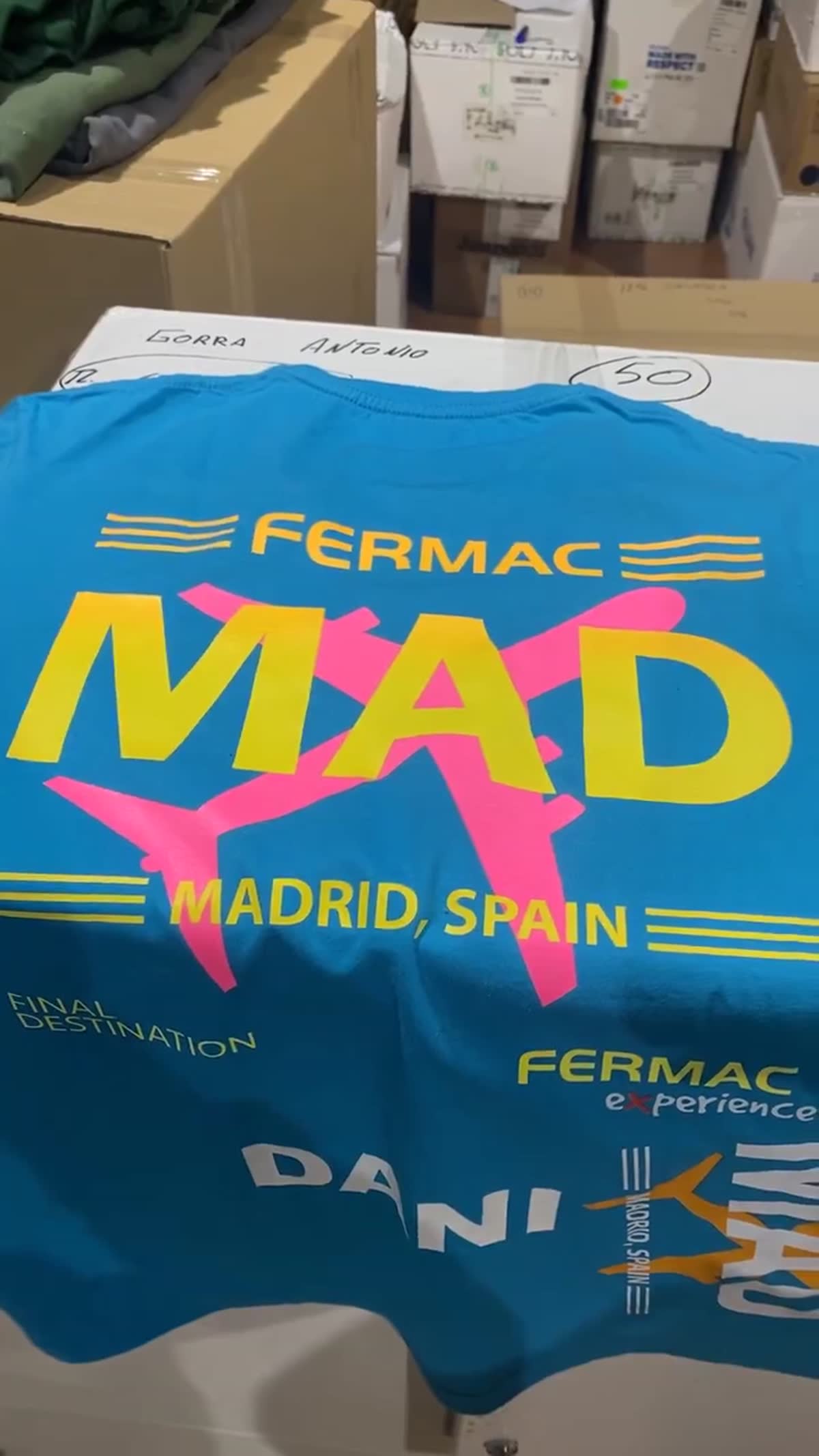DTF para universidades, asociaciones y promociones en Madrid